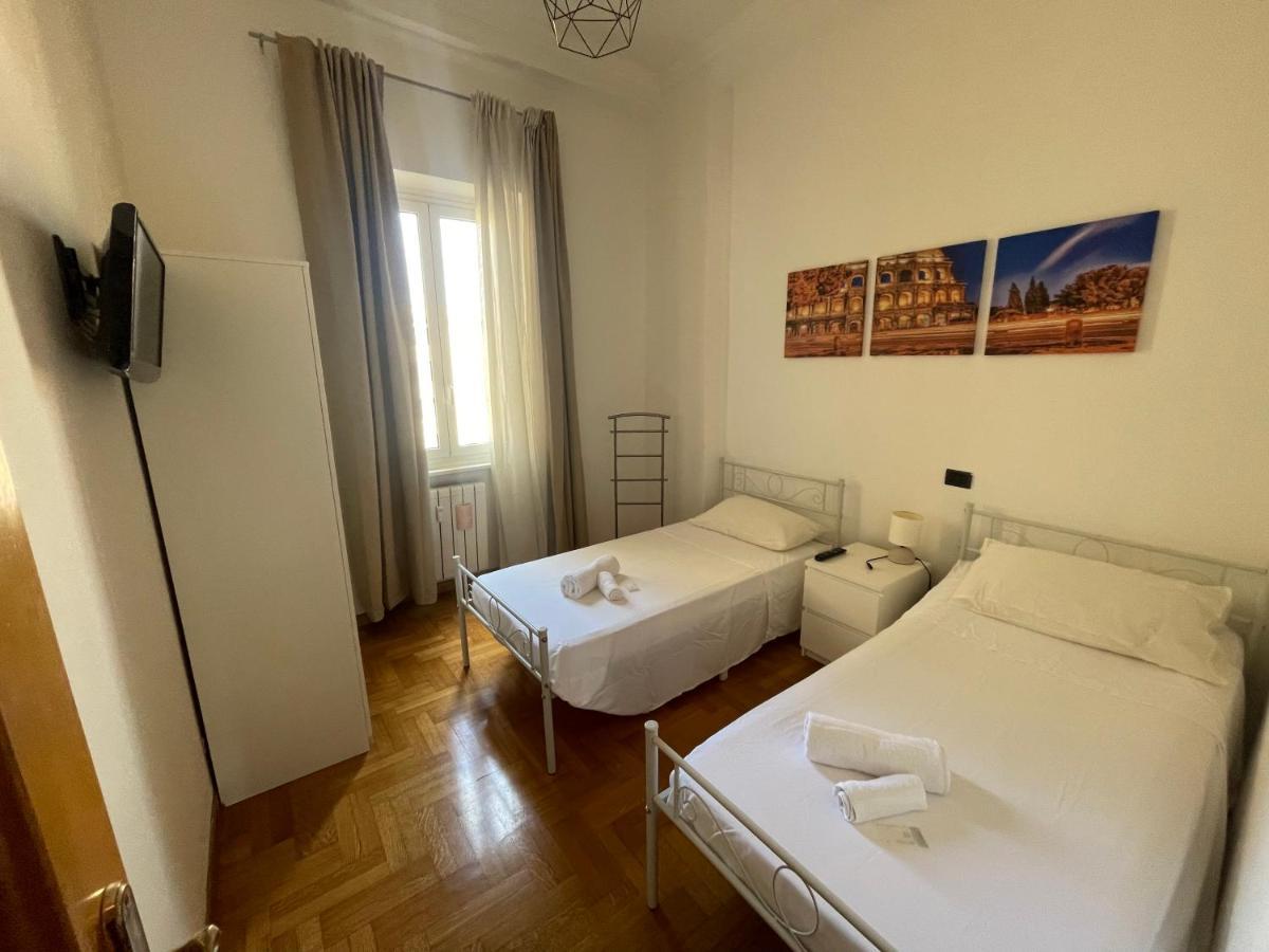 Appartement A Due Passi Da San Pietro à Rome Extérieur photo